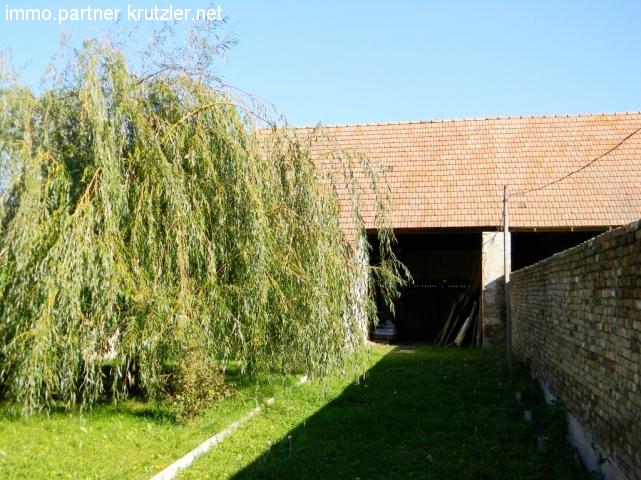 Garten zur Scheune