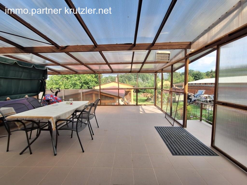 Terrasse EG (2) Terrasse EG (2)