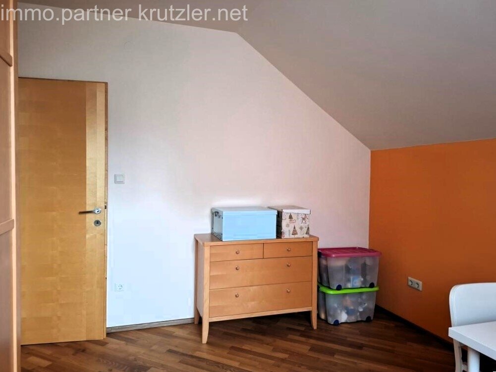 DG Zimmer 1 von 2 (2)