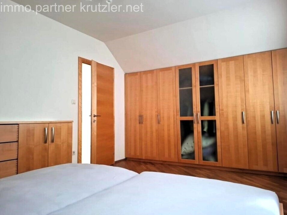DG Schlafzimmer (3)