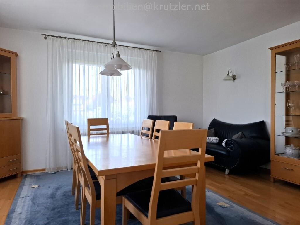 EG Esszimmer mit Sofa