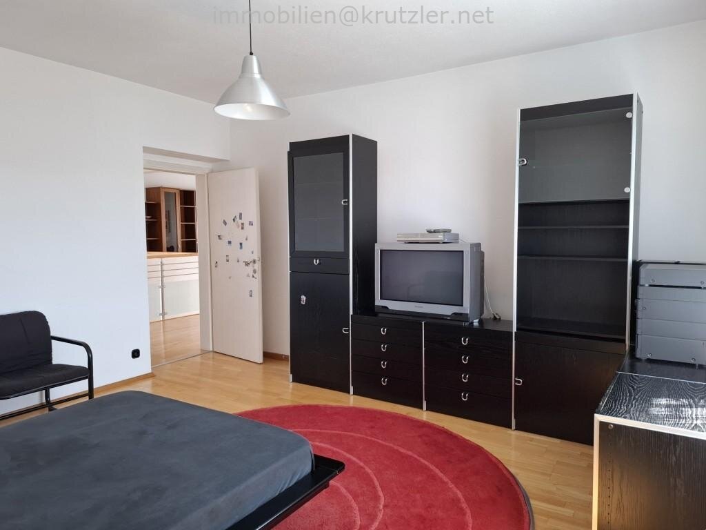 OG Schlafzimmer (3)