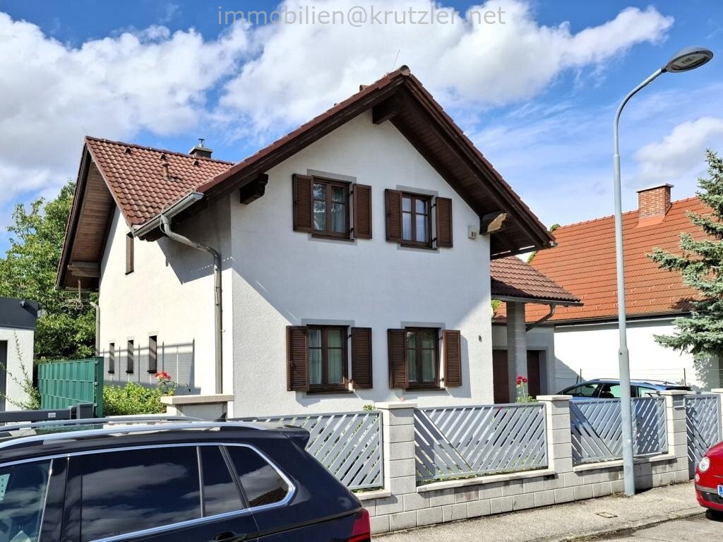 Vöscherg. 8 (2)